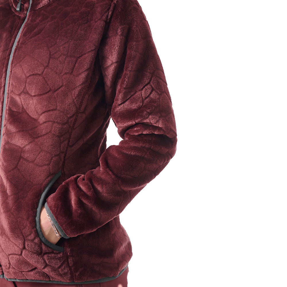 POLAIRE-VANINA-MAHOGANY-FOCUS